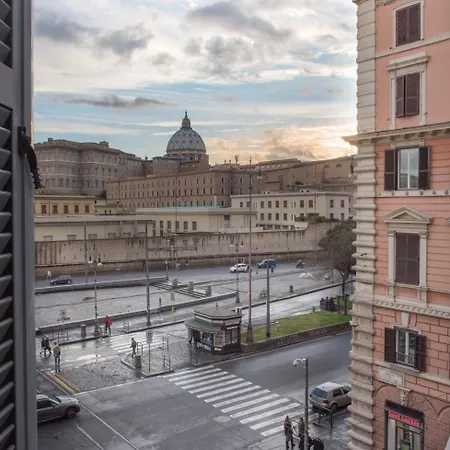 La Cupola Del Vaticano Πανσιόν 4*